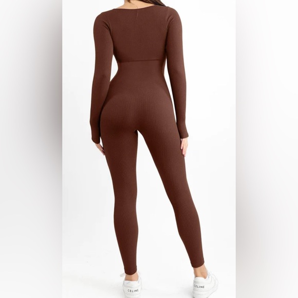 3 Ribbed Bodysuits - Picture 2 of 9